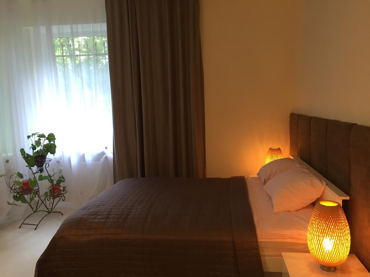 Chokolate Apartment Lviv Bagian luar foto