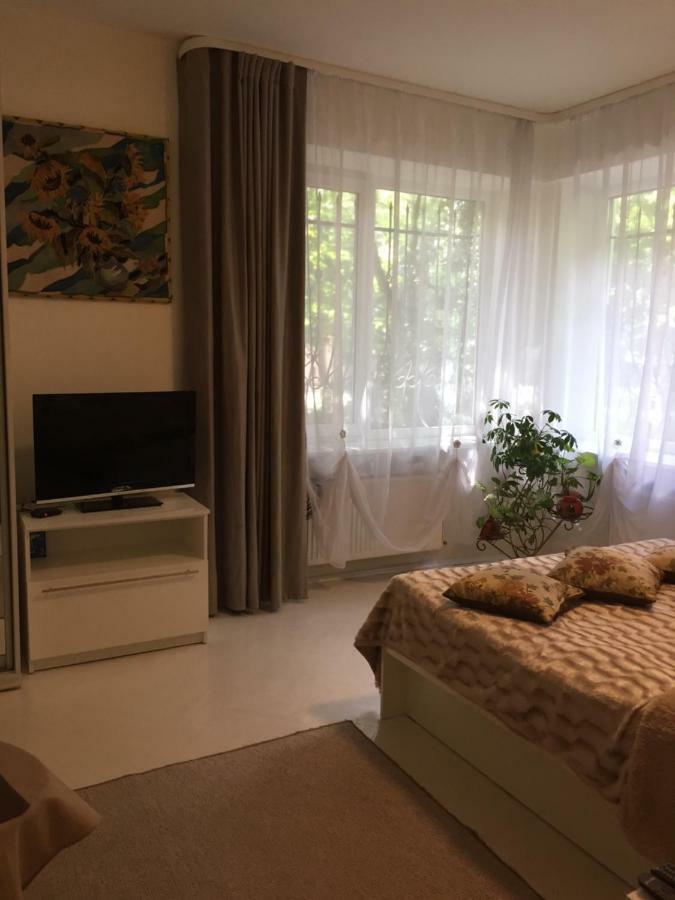 Chokolate Apartment Lviv Bagian luar foto